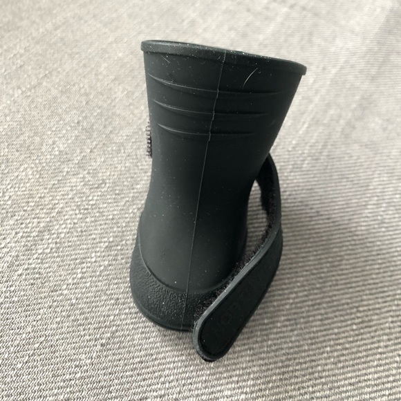 DOGS FLEXIBLE SILICONE ALL-SEASON BOOTS BLACK - Picture 6 of 13